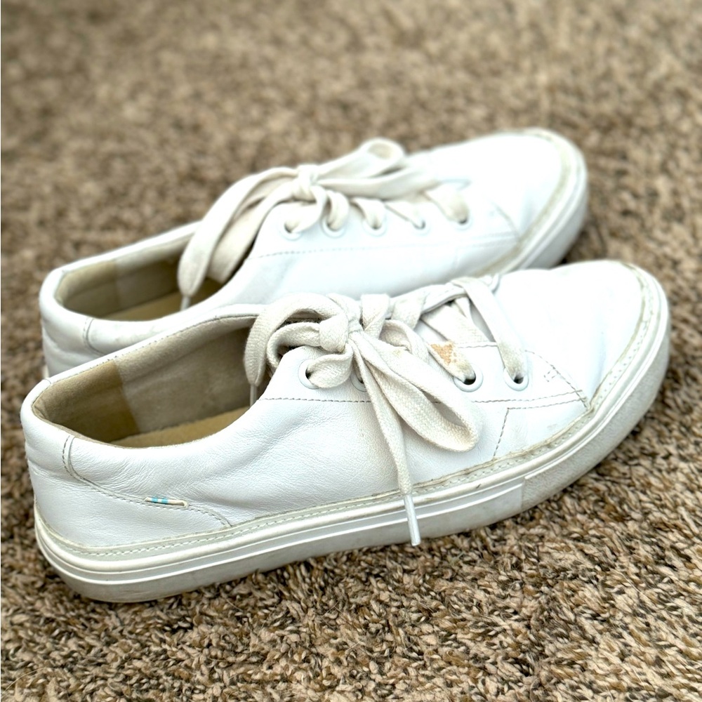 White Leather Toms Sneakers
